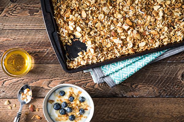 Toasted Granola with Almonds